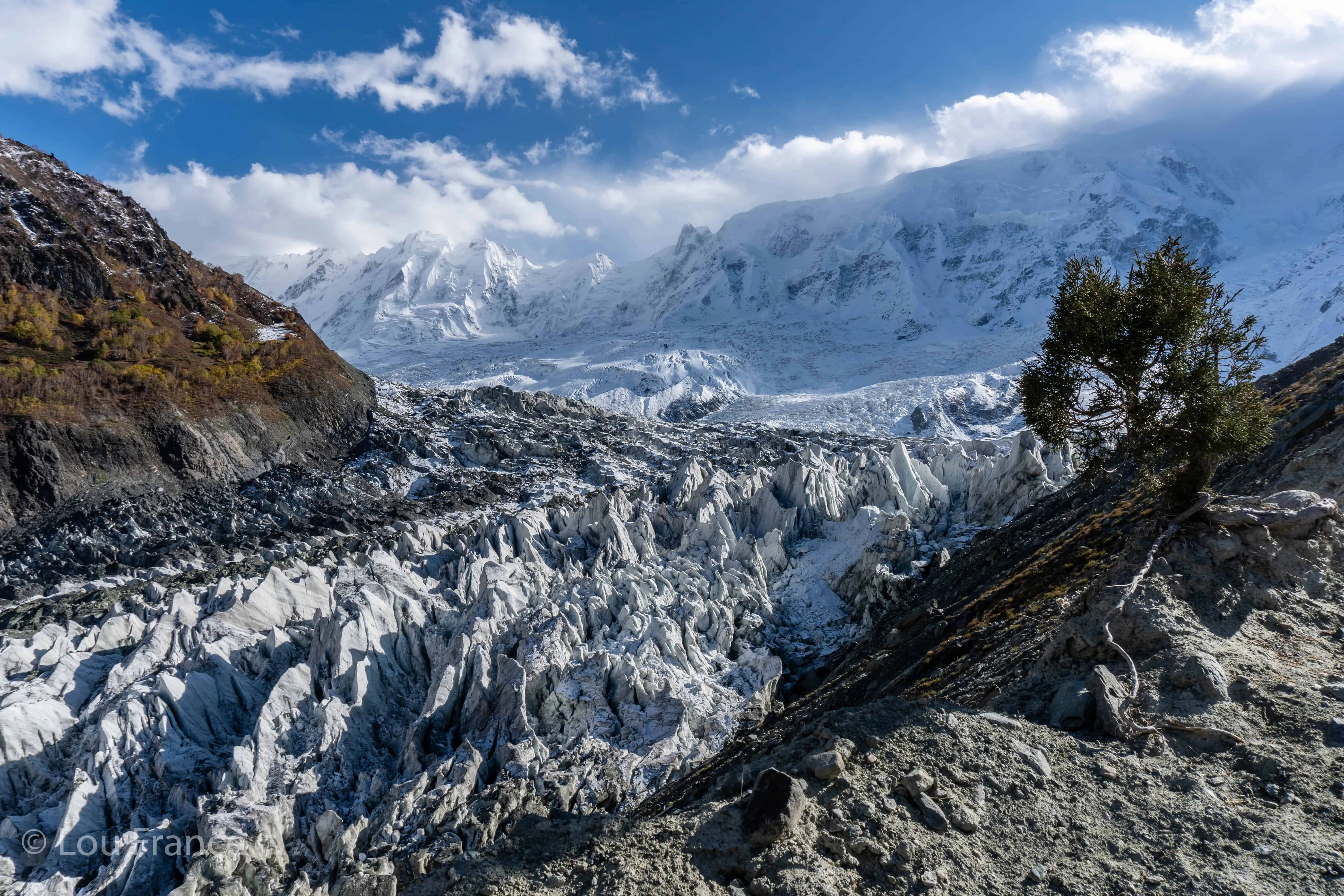 How To Hike Rakaposhi Base Camp: 2024 Guide – Wandering Welsh Girl